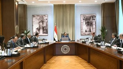 رئيس الوزراء يتابع إجراءات فض التشابكات المالية بين الهيئة الوطنية للإعلام وبنك الاستثمار القومي