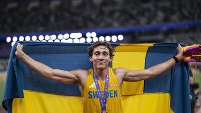 دوبلانتس يحقق المستحيل.. أول إنسان في التاريخ يكسر حاجز 6.30 مترا في القفز بالزانة