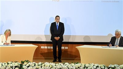 رئيس الوزراء يشهد توقيع اتفاقية تعاون بين منظمة الأمم المتحدة للتربية والعلوم والثقافة (اليونسكو) ووزارة التعليم العالي 