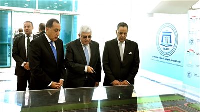 رئيس الوزراء يشارك في فعاليات إطلاق وتدشين الأكاديمية الدولية للعمارة والعمران