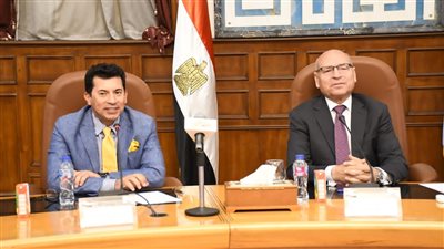 وزير الشباب والرياضة ومحافظ القاهرة يطلقان مبادرة 