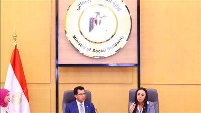 وزيرا التضامن والشباب يعقدان لقاءً موسعًا مع لجنة حقوق الإنسان والتضامن بنموذج محاكاة مجلس الشيوخ