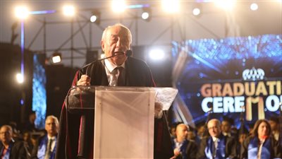 وزيرا التعليم العالي وقطاع الأعمال يشهدان حفل تخرج الدفعة (71) بكلية الهندسة جامعة عين شمس