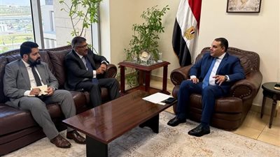  سفير باكستان يشيد بمناخ الاستثمار في مصر 