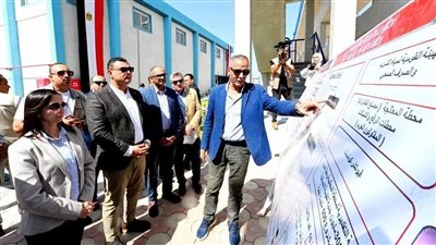 وزير الإسكان ومحافظ البحيرة يفتتحان محطة معالجة الصرف الصحي بمركز بدر