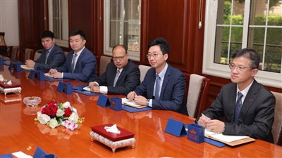 الفريق أسامة ربيع يبحث سبل التعاون الثنائي مع شركة CSTC الصينية لتطوير ترسانات وشركات الهيئة