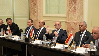 رئيس هيئة الرقابة المالية يلتقي رؤساء تحرير الصحف لاستعراض جهود تطوير القطاع المالي غير المصرفي