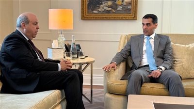 وزير الطيران المدني يلتقي وزير النقل والمواصلات القطرى لتعزيز التعاون المصرى - القطرى فى مجال الطيران المدنى 