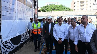 رئيس الوزراء يتفقد الأعمال الإنشائية لمشروع مستشفى أشمون المركزي الجديد