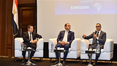 كجوك والخطيب.. فى حوار مفتوح مع المصدرين: القطاع الخاص المصري مرن وإيجابي وقادر على التطور والنمو 