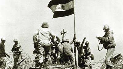 كيف استغلت مصر سلاح الأيدي الناعمة في حربها ضد إسرائيل؟