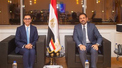 وزير الاستثمار يبحث مع الرئيس التنفيذي لجهاز مستقبل مصر للتنمية المستدامة التعاون في مجالات دعم سلاسل الإمداد