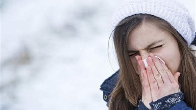 نزلات البرد المزمنة.. الأسباب والأعراض ونصائح غذائية للشفاء السريع