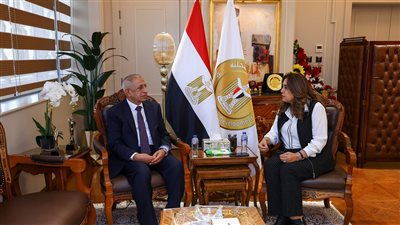 وزيرة التنمية المحلية والقائم بأعمال وزير البيئة تبحث مع رئيس الأكاديمية العربية للعلوم والتكنولوجيا ملفات التعاون 