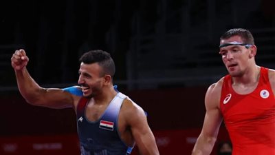 بطل مصري يعلن نيته تغيير جنسيته لأجل أمريكا.. والاتحاد يعلق