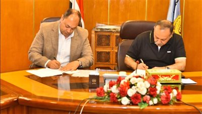 رئيس هيئة تنمية الصعيد يلتقي محافظ أسيوط لبحث آفاق التعاون وتوقيع بروتوكولات مشتركة لدعم التنمية بالمحافظة