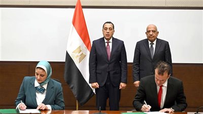 توقيع اتفاقية تعاون بين الشركة المصرية لنقل الكهرباء وشركة 