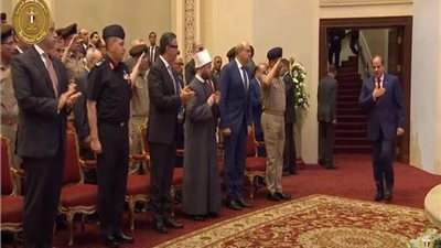 بث مباشر| الرئيس السيسي يشهد الندوة التثقيفية الـ42 للقوات المسلحة