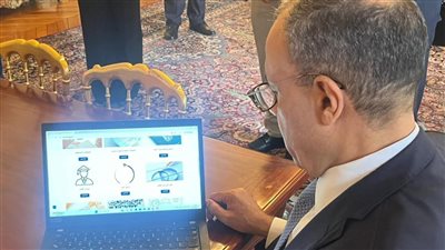 وزير الخارجية يشهد مراسم تدشين الموقع الإلكتروني الجديد للقنصلية العامة لمصر فى باريس