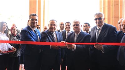 وزير التعليم العالي ورئيس جامعة الإسكندرية يفتتحان المرحلة الأولى من مشروع ترميم ورفع كفاءة مباني كلية الهندسة