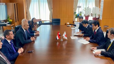 وزير التربية والتعليم يلتقي نظيره الياباني عقب توليه منصبه لبحث سبل تعزيز التعاون التربوي وتطوير التعليم بين البلدين