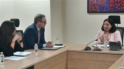 نائبة وزيرة التضامن الاجتماعي تلتقي رئيس التعاون الإنمائي الألماني بسفارة ألمانيا بالقاهرة