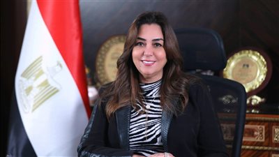 وزيرة التنمية المحلية تستعرض تقريرًا عن إنجازات برنامج 