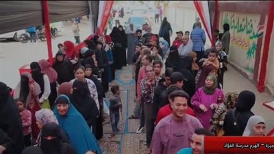 انتخابات مجلس النواب 2025.. طوابير الناخبين تزين لجان الهرم في ثاني أيام المرحلة الأولى
