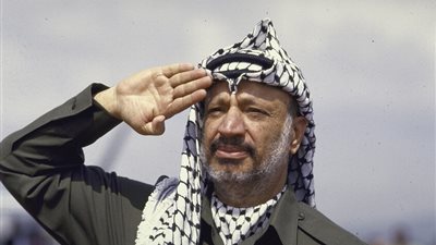 عباس: ماضون على نهج ياسر عرفات حتى تحقيق الحرية والاستقلال