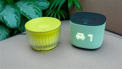 خبراء روس يحذرون من مخاطر مكبرات الصوت المنزلية الذكية