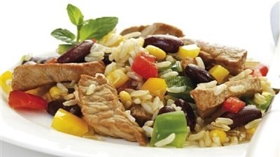 سرّ المزاج الجيد يبدأ من طبقك.. إليك أفضل الأطعمة