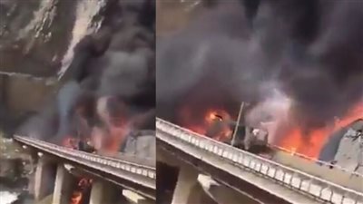 مأساة في المدينة المنورة.. عشرات القتلى الهنود في اصطدام مروع بين حافلتهم وصهريج نفط 