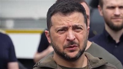 الغارديان: أوكرانيا على حافة الهاوية.. انهيار عسكري وفضيحة فساد تاريخية وخطة تجبر كييف على الاستسلام