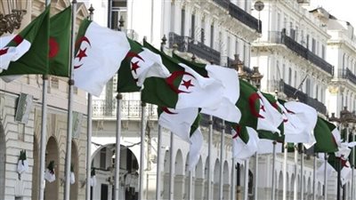 الجزائر تعرب عن قلقها من تعاظم الأخطار الإرهابية في مالي