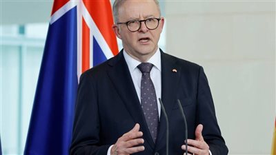 رئيس وزراء أستراليا يدخل 