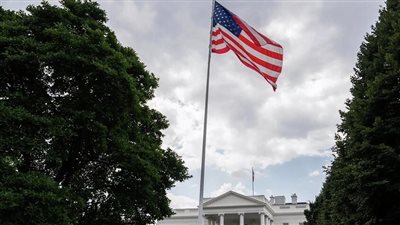 واشنطن تسعى لحل الخلافات مع كييف حول الأراضي والضمانات الأمنية قبل محادثات موسكو