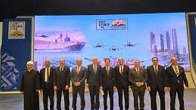 خلال فعاليات EDEX.. رئيس الأركان يبحث تعزيز التعاون الدفاعي مع الإمارات وتونس والكويت