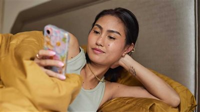 ابدأ صباحك دون هاتفك.. كيف تكسر هذه العادة؟