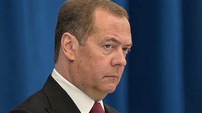 مدفيديف: الولايات المتحدة المنافس الجيوسياسي الرئيسي لروسيا