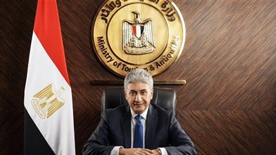 السياحة تنفي رفع رسوم التأشيرة وتؤكد: الزيادة مجرد شائعات لم تُطبق بعد