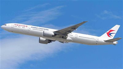 تسمم جماعي يربك رحلة طيران من شنغهاي إلى موسكو