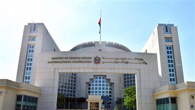 الإمارات تحظر سفر مواطنيها إلى مالي وتدعو المتواجدين فيها إلى العودة بأسرع وقت ممكن