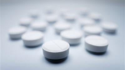 نصائح أساسية لتجنّب مخاطر الأدوية الشائعة.. ما هي؟