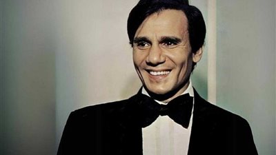 حفل بأغاني العندليب عبد الحليم حافظ في الكويت.. وأسرته تطالب بتدخل عاجل