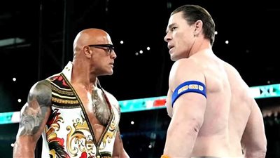 رسالة مؤثرة من ذا روك إلى جون سينا قبل أيام من نزاله الأخير في WWE 