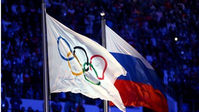 الأولمبية الدولية توصي بالسماح للرياضيين الروس الشباب بالمنافسة تحت العلم والنشيد الوطني