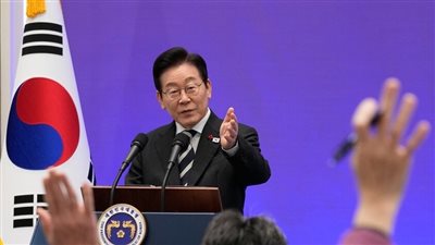 كوريا الجنوبية.. الرئيس لي يقبل استقالة وزير لتلقيه أموالا من كنيسة التوحيد
