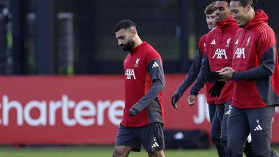 موعد مرتقب لحسم مصير محمد صلاح مع ليفربول
