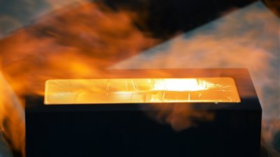 انخفاض أسعار الذهب مع توخي المستثمرين الحذر قبيل صدور بيانات أمريكية