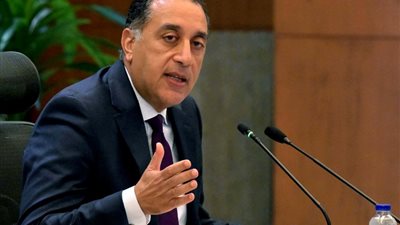 رئيس الوزراء يشهد افتتاح مصنع الطلمبات الغاطسة بشركة قها للصناعات الكيماوية